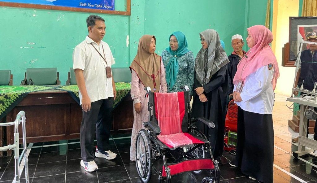 jalur kursi roda